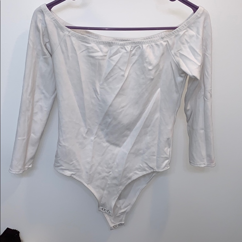 Off-shoulder bodysuit